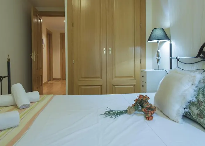 Sefarad_parking Propio Apartment